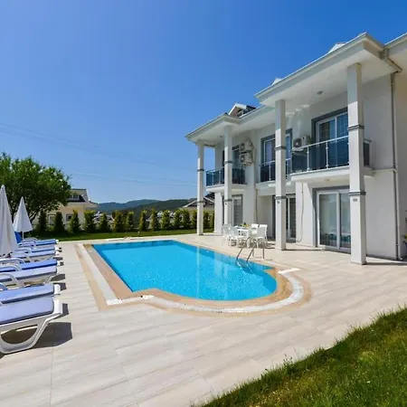 Apartment Villa Zeus